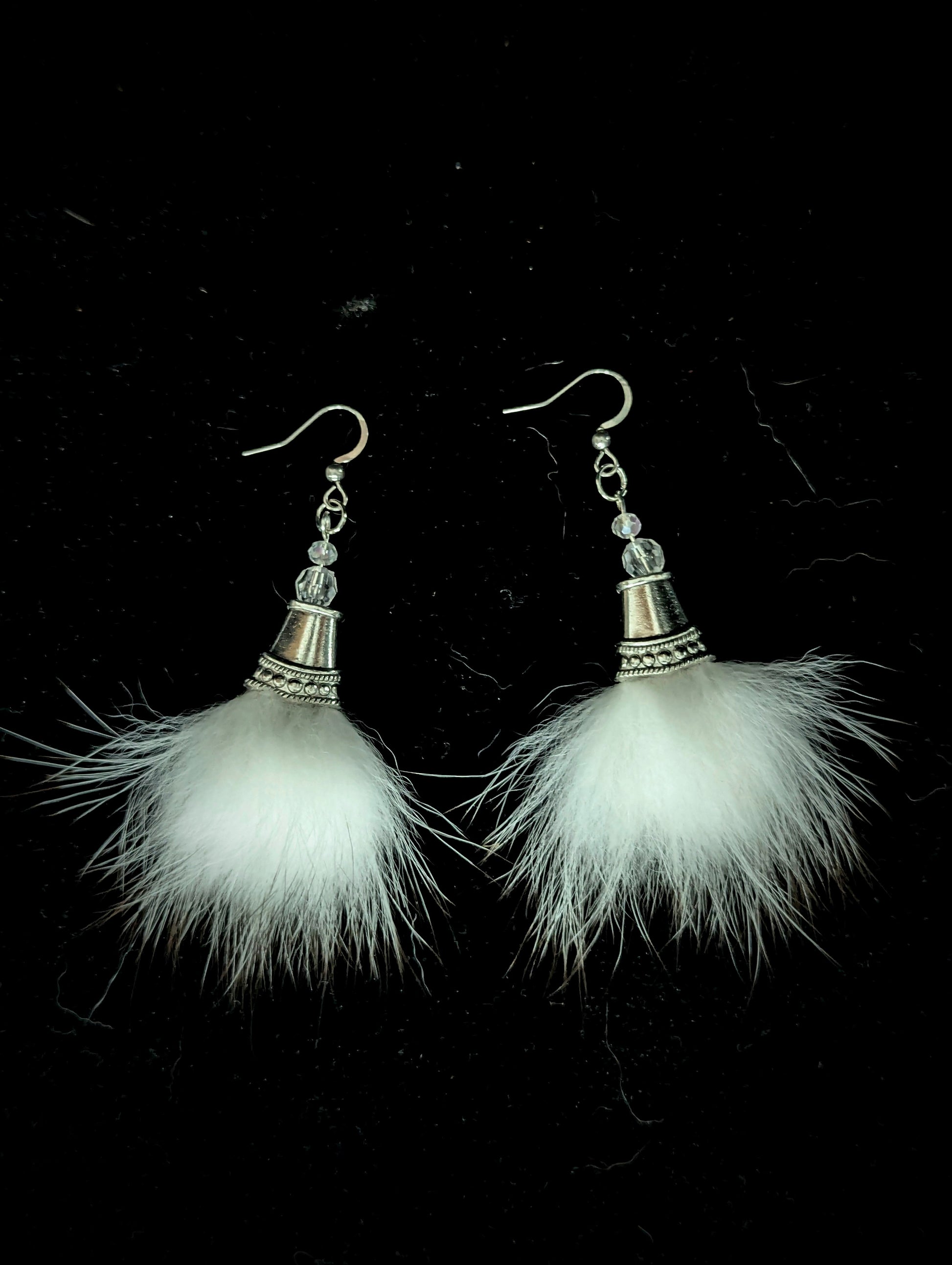 Recycled Small White Fur Tassel Earrings - Curiosia Bazar
